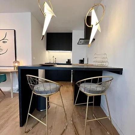 Modern In Popular Kwartier Latang Apartmán *